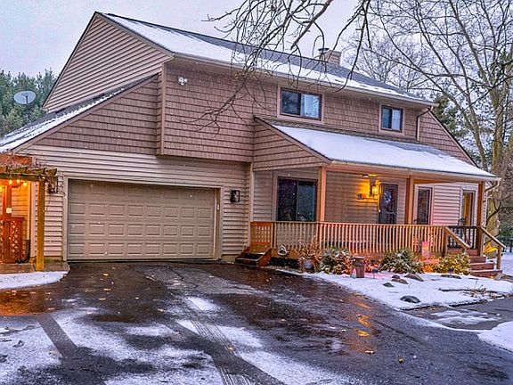 2nd image of 23760 Emmons Rd