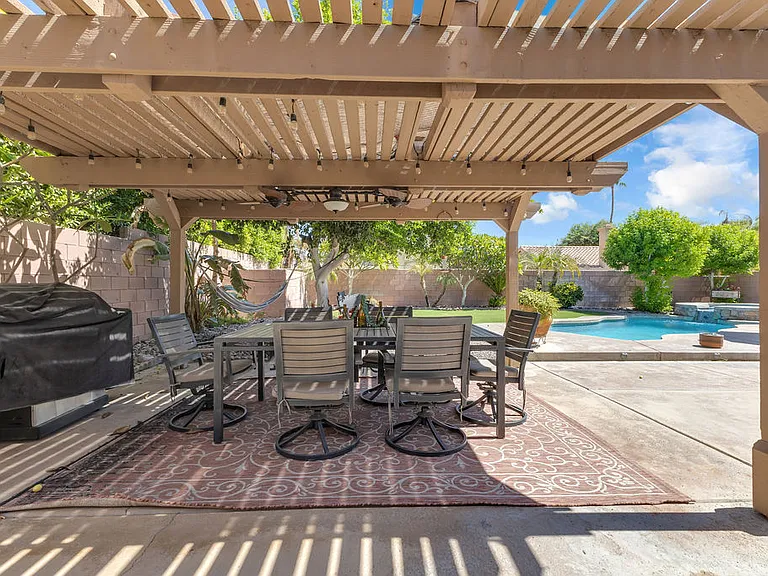 44310 Villeta Dr — Photo 47