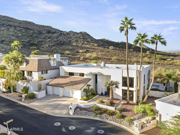 2230 E CINNABAR Avenue, Phoenix, AZ 85028