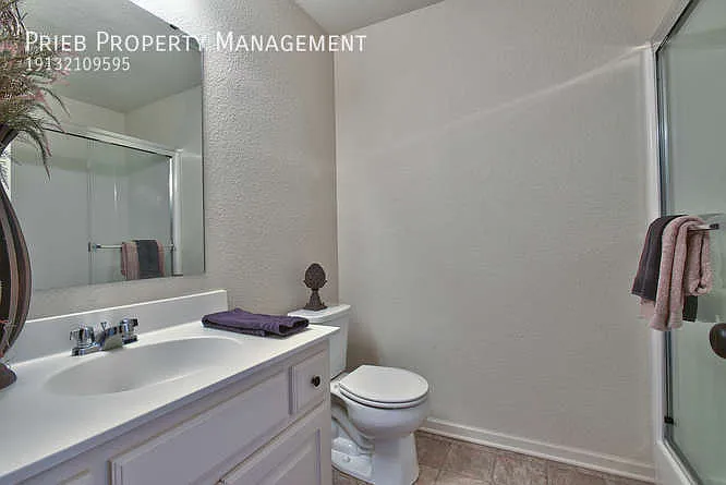 282 N Ferrel St — Photo 18