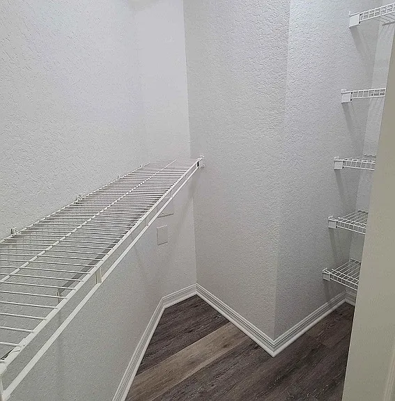10490 Chalmer St #3 — Photo 7