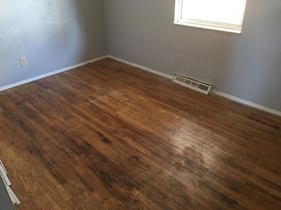 1st image of 1131 Tonawanda Ave #1