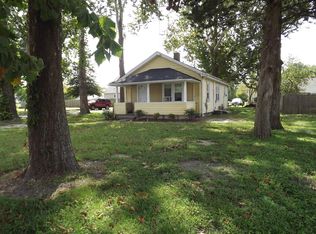 208 Hayward Ave, Fruitland, MD 21826