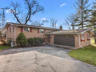 N3488 Olive ROAD, Lake Geneva, WI, 53147
