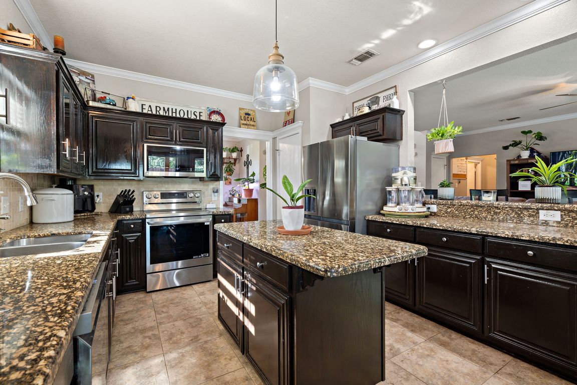 next background image