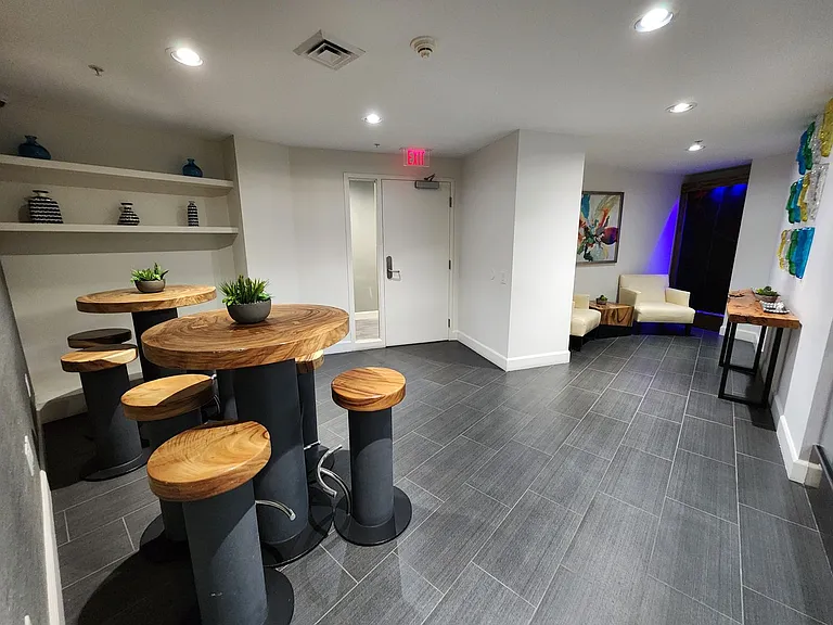 200 W Sahara Ave #502 — Photo 33