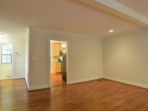 5th image of 4512 Emerson Ave APT B