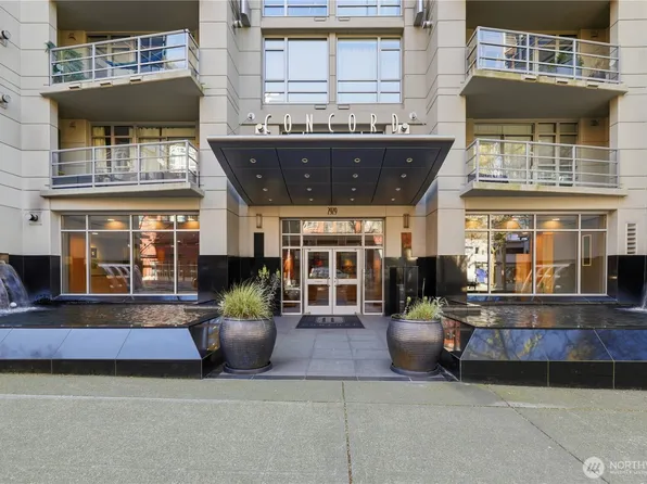 2929 1st Avenue #201, Seattle, WA 98121