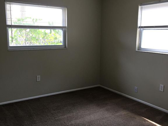 3rd image of 6082 Casti Ct