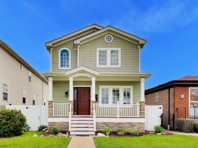 4831 W Winnemac Ave, Chicago, IL, 60630