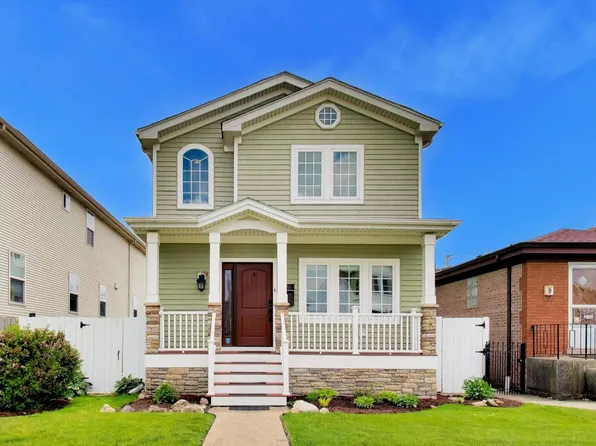 4831 W Winnemac Ave, Chicago, IL 60630