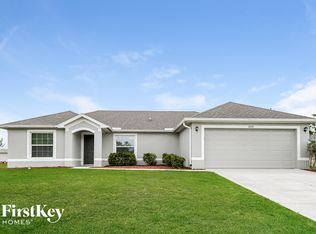 3009 NE 4th Pl, Cape Coral, FL 33909