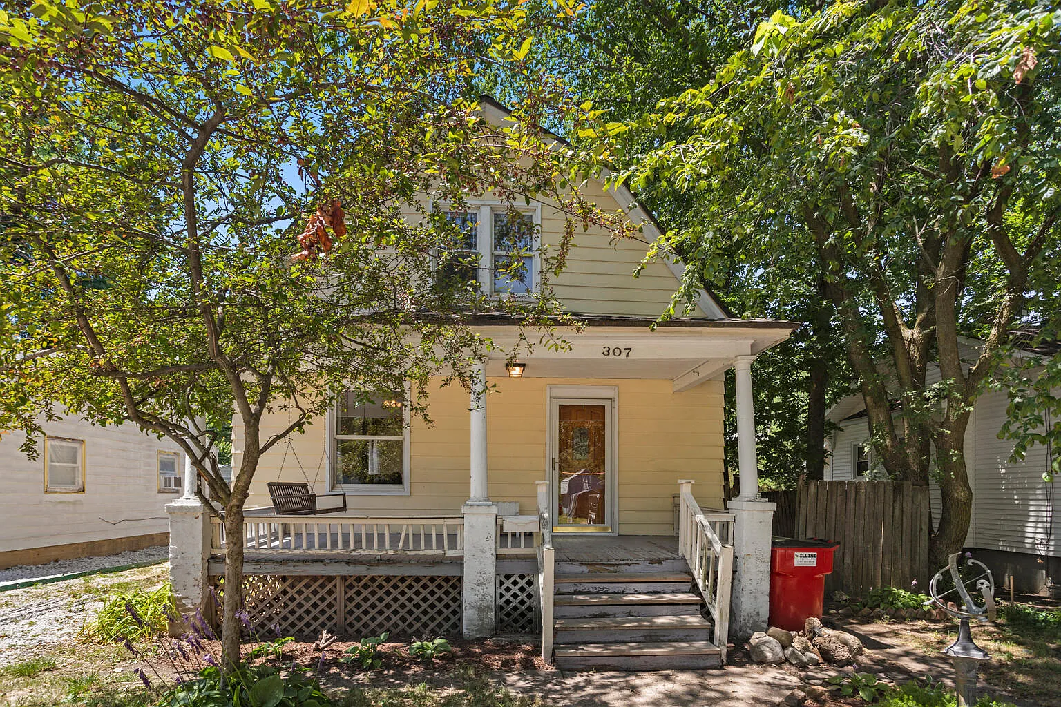 307 N Fair St photo 1