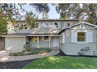 1st image of 929 Valparaiso Ave