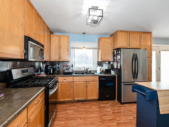 5th image of 2809 Forest Ln