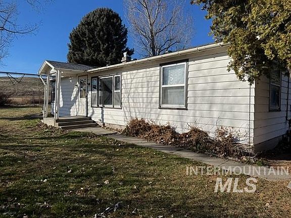 2nd image of 2580 Schweizer Rd