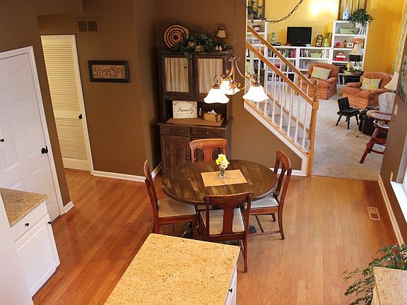 Huge chef's kitchen!