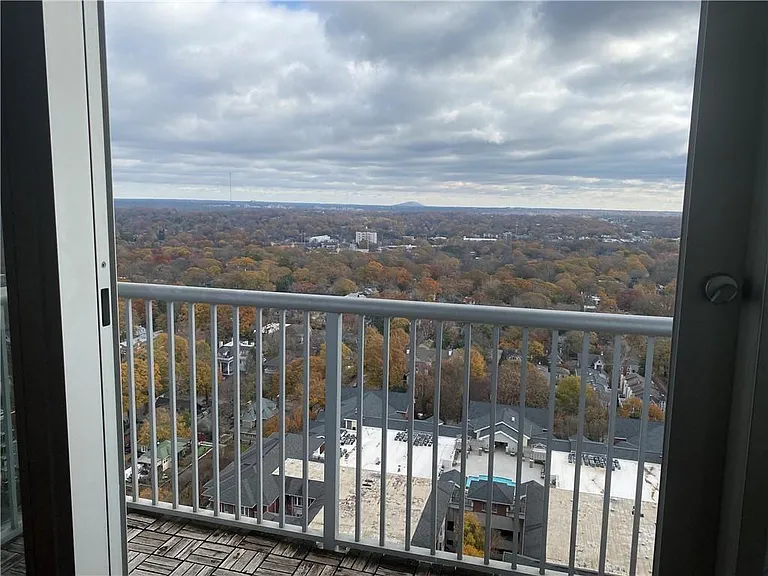 855 W Peachtree St NE #2413 — Photo 61