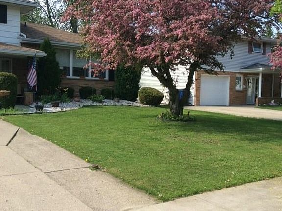 2nd image of 36 Cree Ton Dr