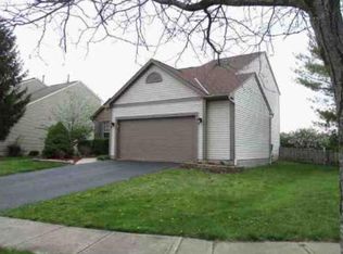 818 Lynnhaven Ct, Columbus, OH 43228