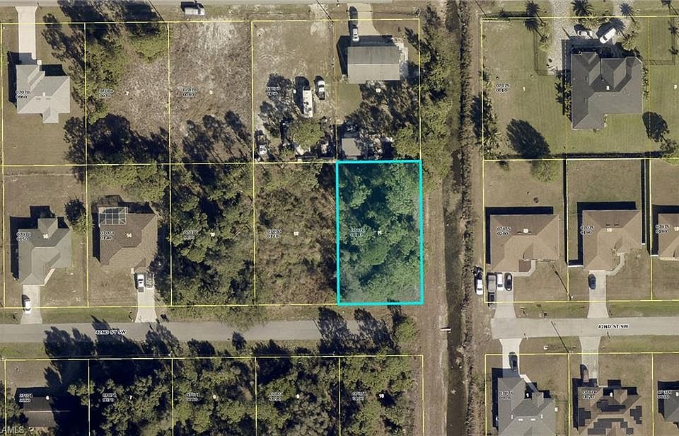 2nd image of 2800 42nd ST SW