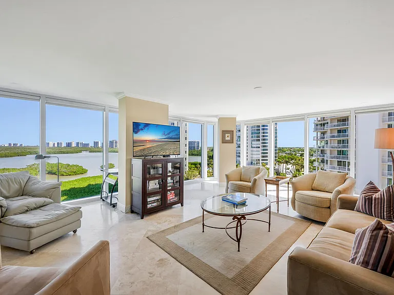 20 Seagate Dr #803 — Photo 17