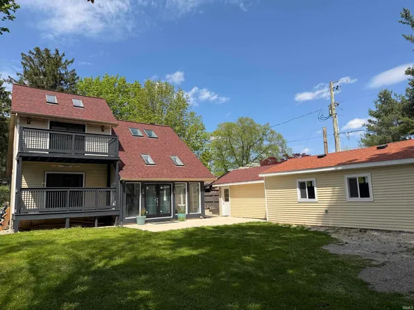 30379 County Road 16, Elkhart, IN 46516