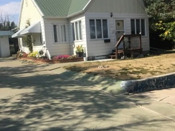 311 8th Ave S, Shelby, MT 59474