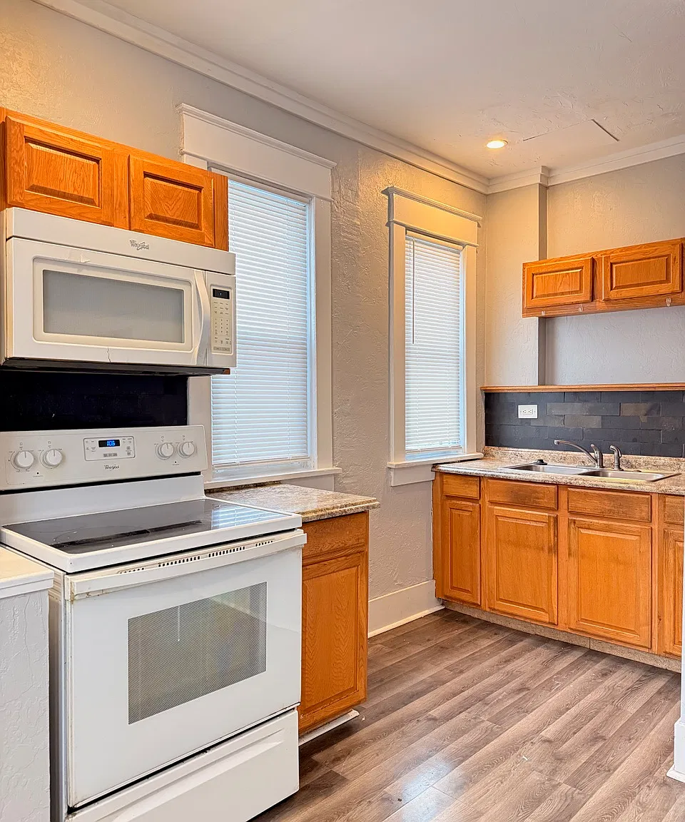 3 bed, 1500 sqft, $1,495 — Photo 4