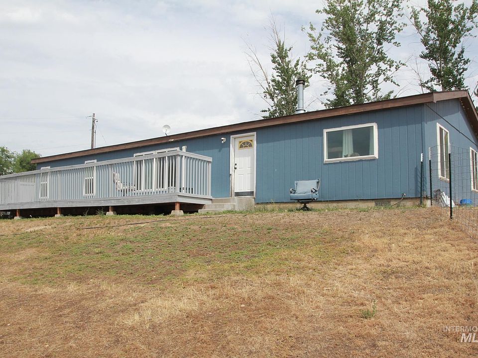 1st image of 8666 Foothill Rd