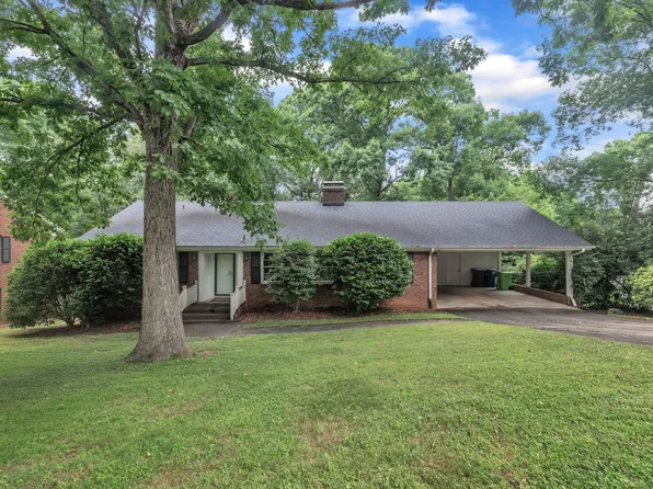 3304 Redbud Ln #12, Raleigh, NC 27607