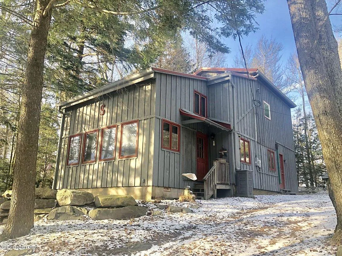 188 S Lake Dr photo 1