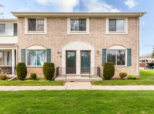 13317 Denver Cir S, Sterling Heights, MI 48312