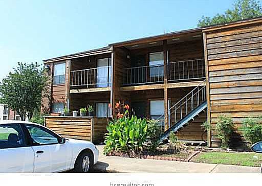 1st image of 904 University Dr #152