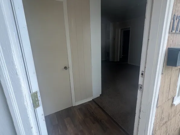1714 E Cedar Ave, Enid, OK 73701