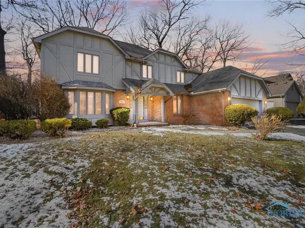 2817 Stoneleigh Dr, Toledo, OH 43617