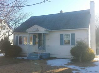 716 Cooper St, Florence, NJ 08518