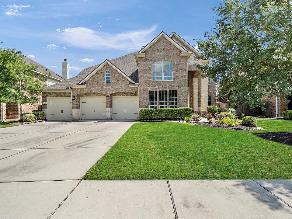 1st image of 26911 Glenfield Hollow Ln