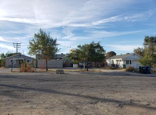 908 W Oldfield St, Lancaster, CA 93534