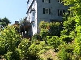 2879 SW Champlain Dr, Portland, OR 97205