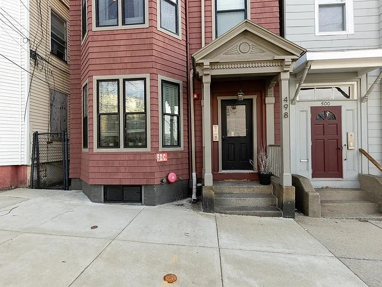 498 Sumner St #PENTHOUSE — Photo 9