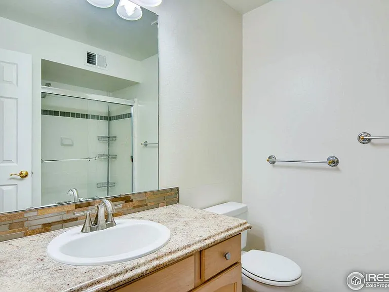 730 Copper Ln #208 — Photo 22