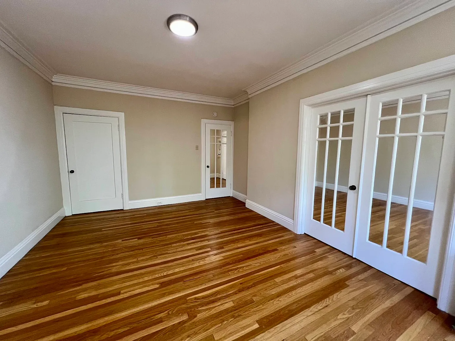 1 bed, $5,000 — Photo 2