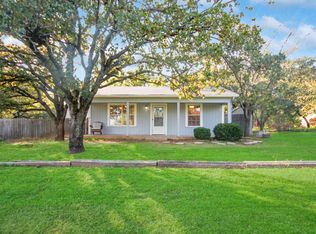 3223 Oak Ln, Weatherford, TX 76088