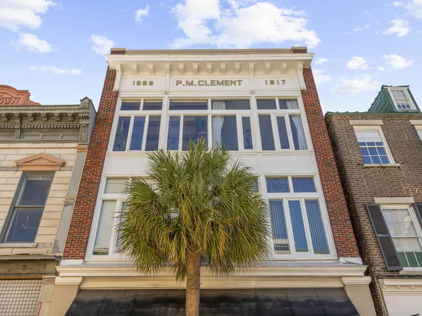 350 King St #301, Charleston, SC 29401