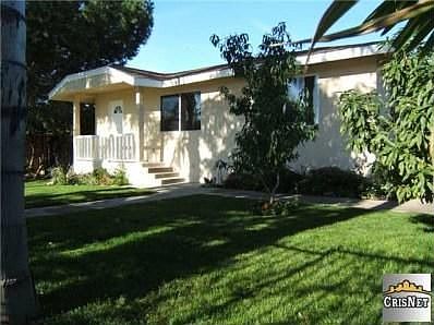 2nd image of 12167 Van Nuys Blvd