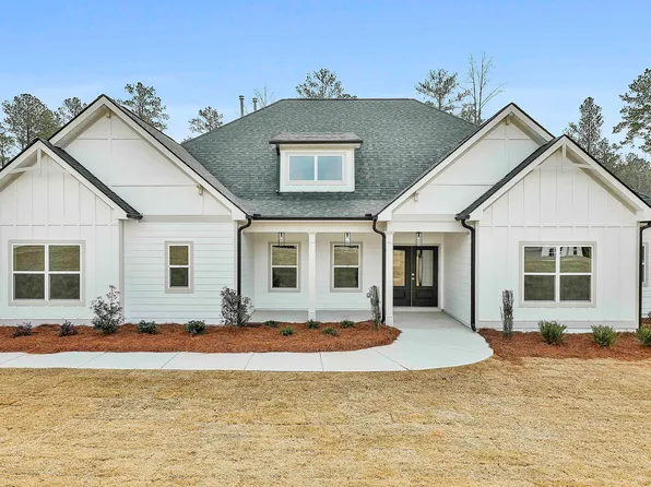 380 Atlantica Dr #52, Newnan, GA 30263