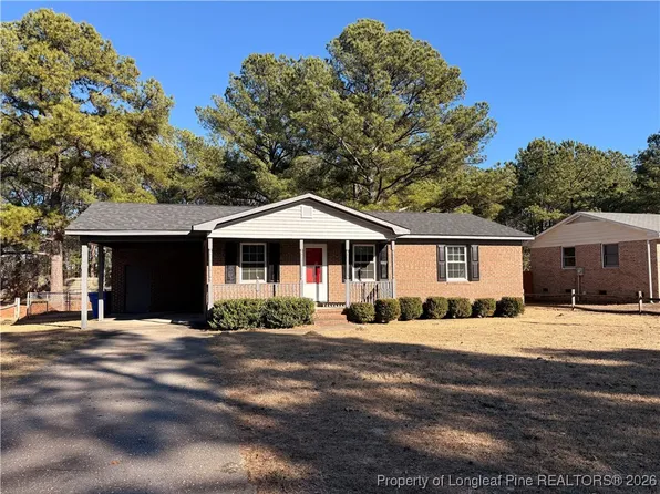 5212 Delco St, Fayetteville, NC 28311