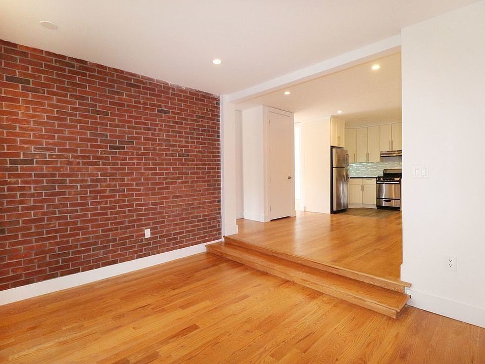1st image of 4300 Broadway #B22