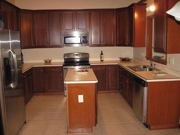4th image of 5047 Birch Grove Dr